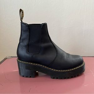 dr martens rometty platform chelsea boot